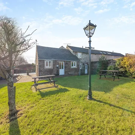 Eight Byre - Uk48913 Allonby