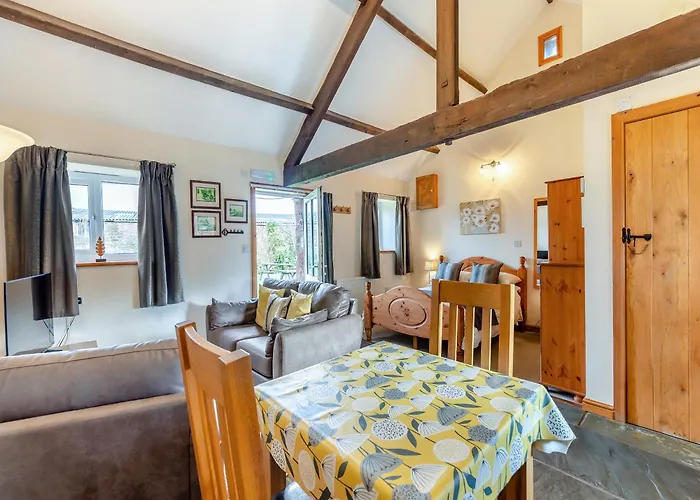 Eight Byre - Uk48913 *