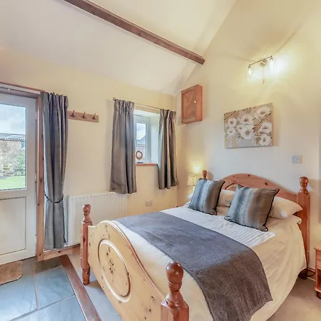 בית נופש Eight Byre - Uk48913 Allonby